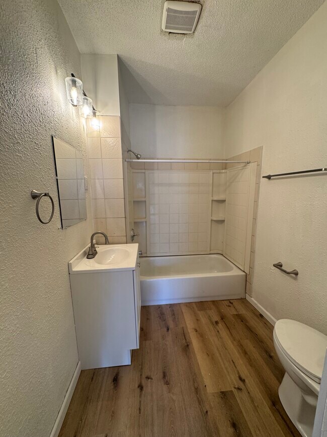 Photo - 1047 12th St Unit 1047