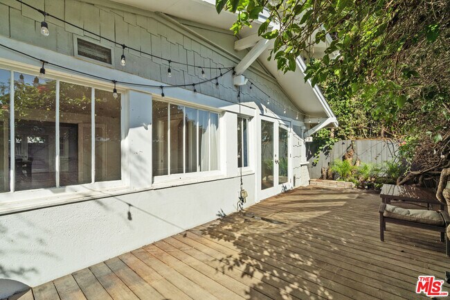 Photo - 1640 Electric Ave