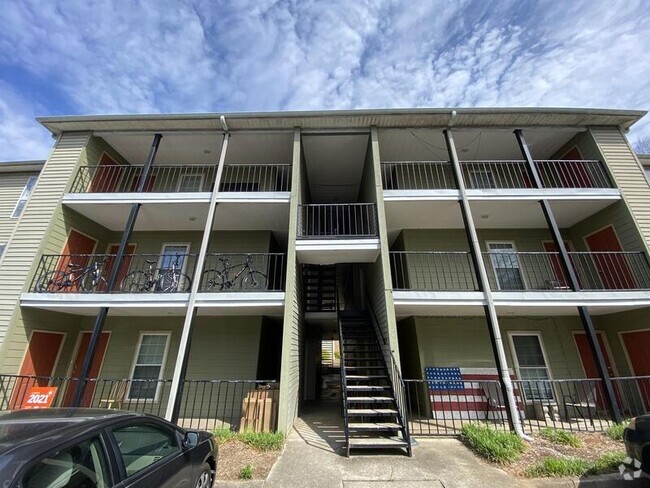 Building Photo - Tillman Place 112 - 1 Rental