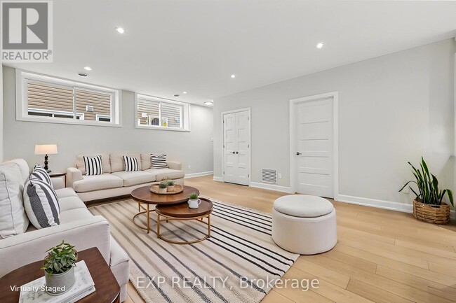 Photo - 448 Falcon Ln