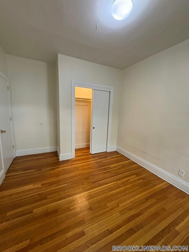 Photo - 33 Lancaster Terrace Unit 104