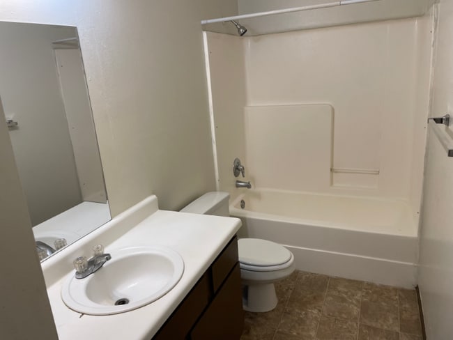 Photo - 1001 Grant Ave