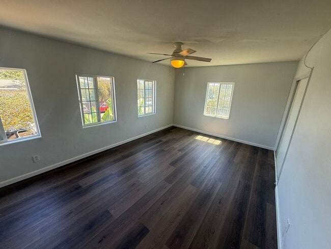 Photo - 548 West St