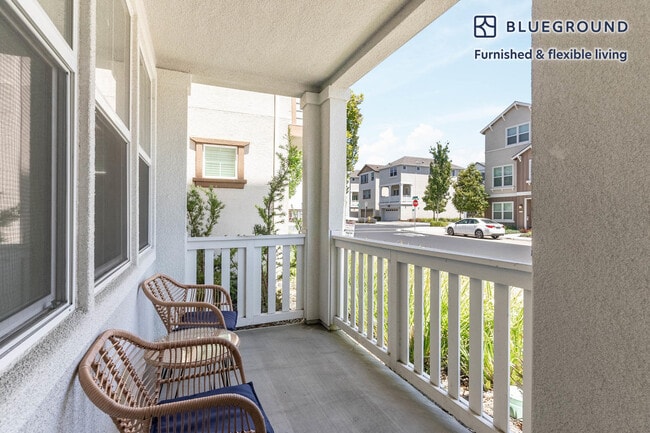 Photo - 5567 Rosa Way