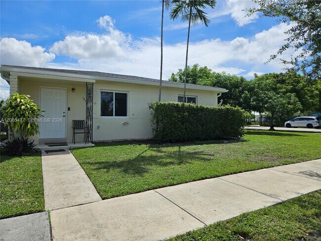 Building Photo - 145 SW 60th Ct