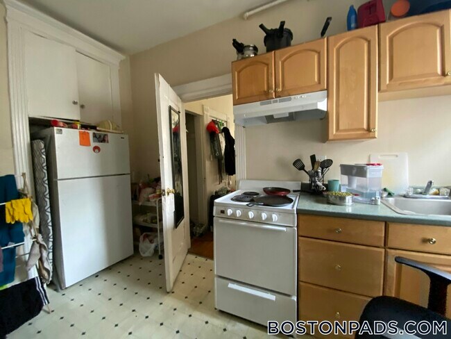 Photo - 895 Huntington Ave Unidad 6