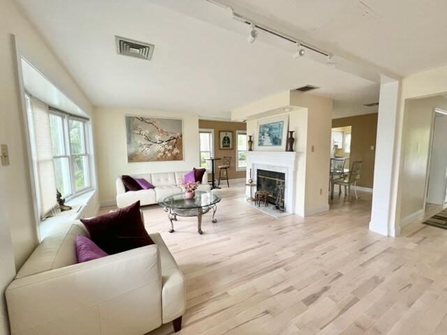 Photo - 14 Angela Ln Townhome