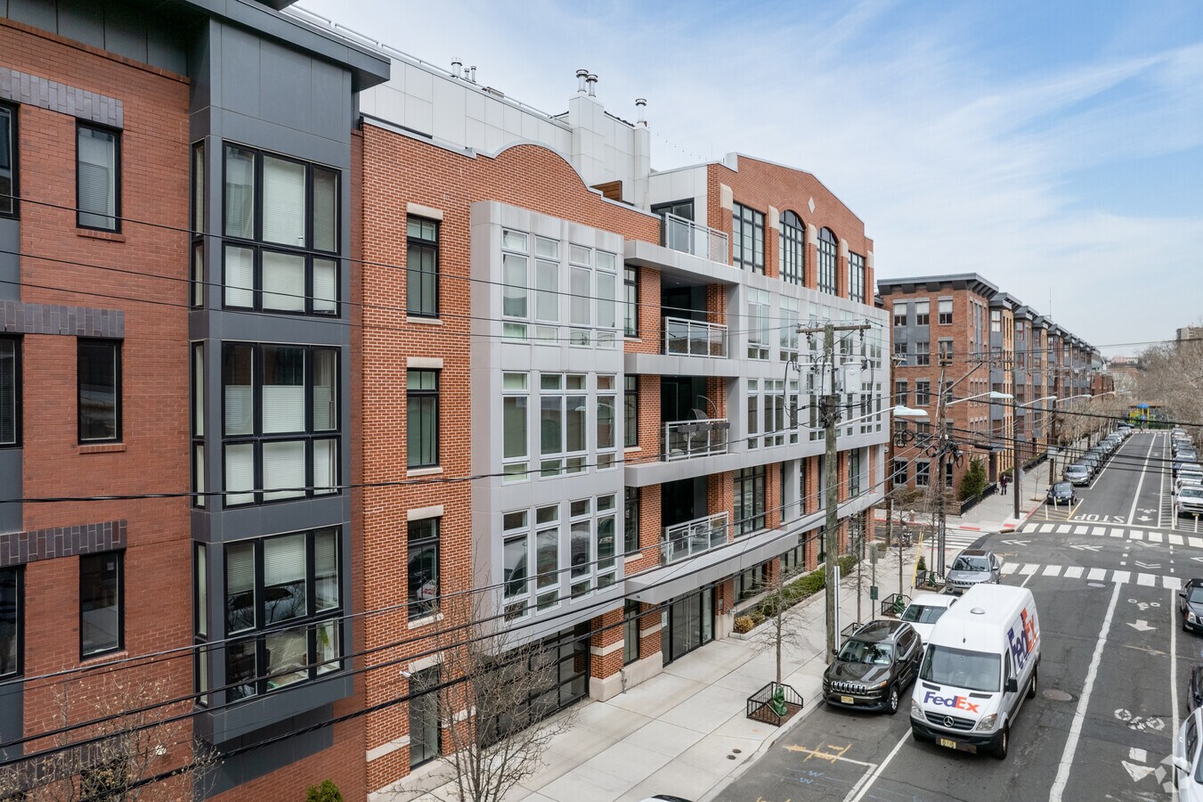 Photo - 726 Grand St