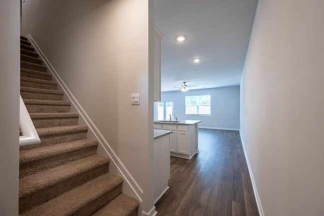 Photo - 3422 Firestone Dr