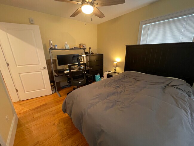 Photo - 116 Holland St Unidad 2L