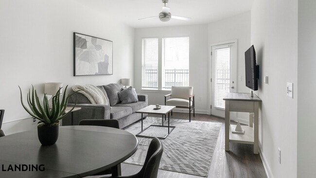 Photo - 2110 Birkhall St Unidad 2130-107