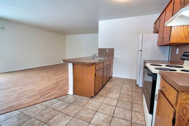 Photo - Holland Northside Two Bedroom Unit 2739