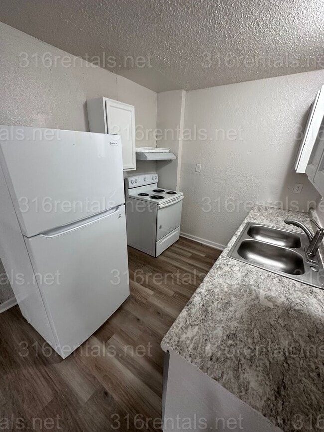 Photo - COMING SOON, PLEASE CHECK BACK.