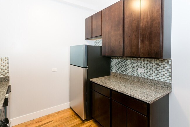 Photo - 4828 N Damen Ave Unit A09W