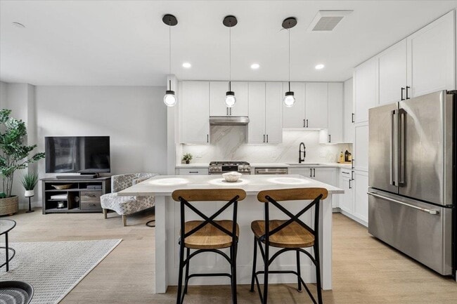 Photo - 18 Artisan Dr