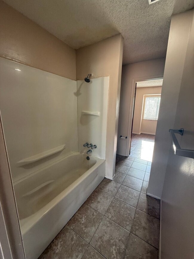 8848 GSRI Ave Unit 8848-C