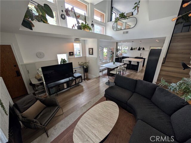 Building Photo - 1705 S Westgate Ave