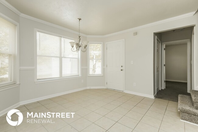 Photo - 300 Ashton Pl
