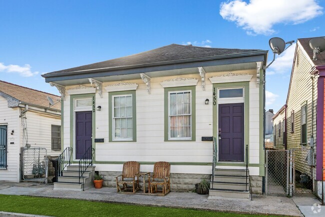 Building Photo - Charming 7th Ward 3 Bedroom! Must See! Rental