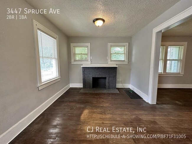 Photo - 3447 Spruce Ave