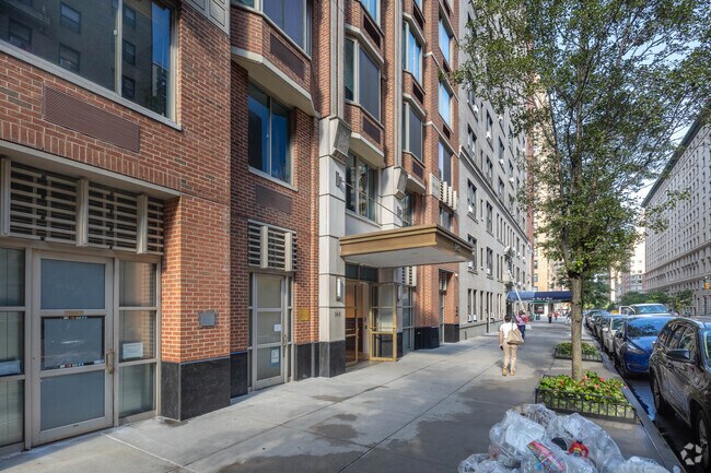 Photo - Westbury House