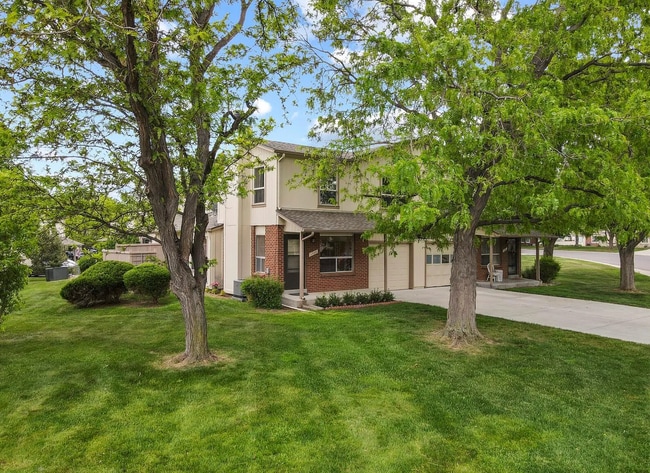 Building Photo - 1708 S Lee St