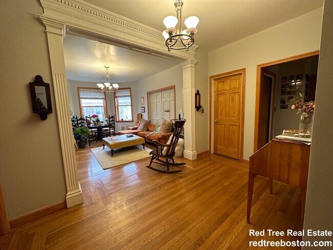 Photo - 25 Gibbs St Unit 3