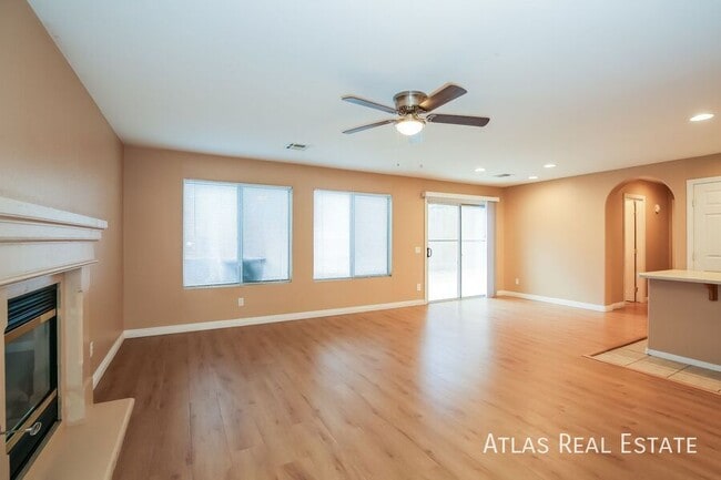 Photo - 5345 N Santa Fe Heights St