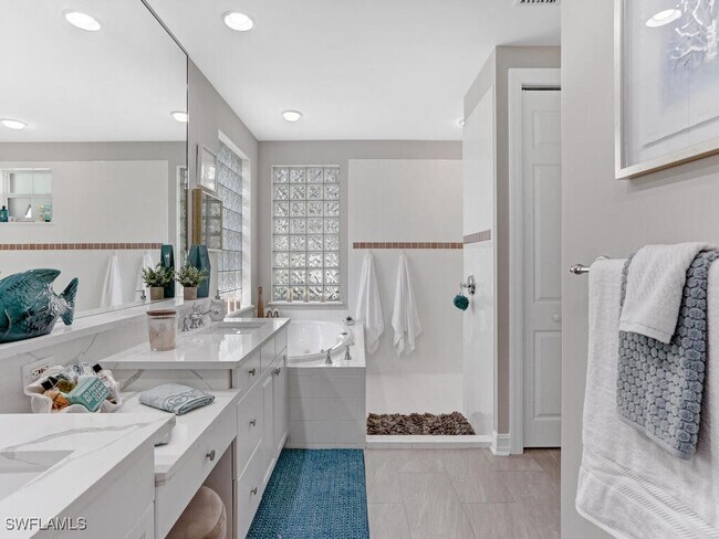 Photo - 2847 Tiburon Blvd E Unit 8-101