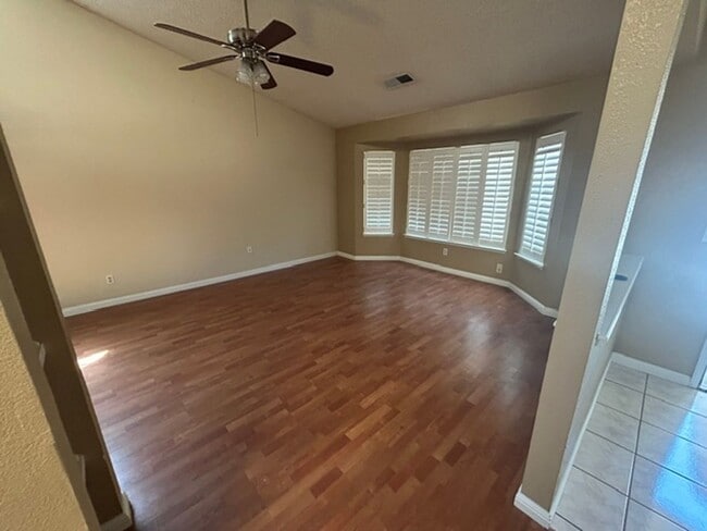 Photo - 3 bedroom 2 bathroom in Desirable SW Visalia!