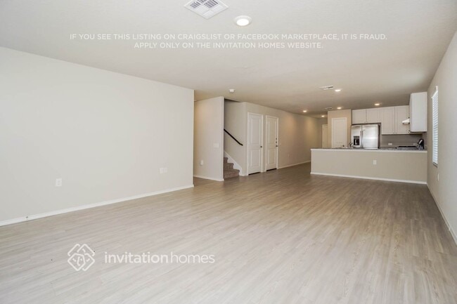 Photo - 703 Vermilion