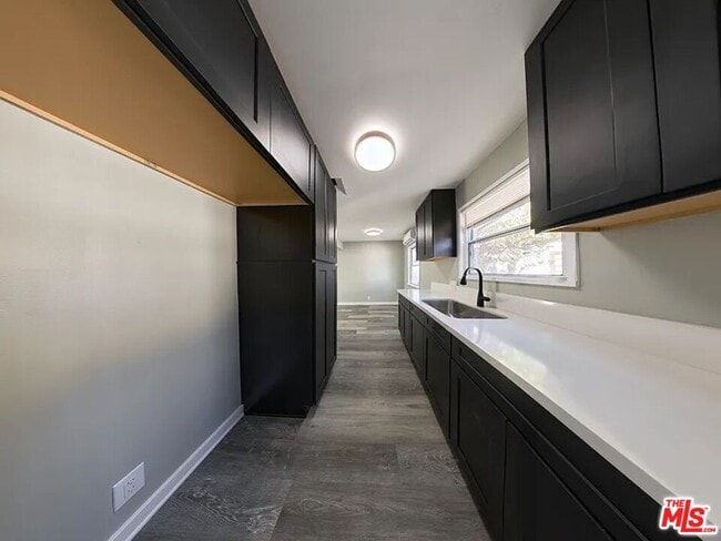 Photo - 582 Venice Blvd. Unidad 2