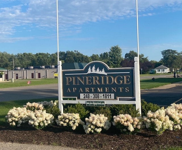 Pine Ridge Apartments