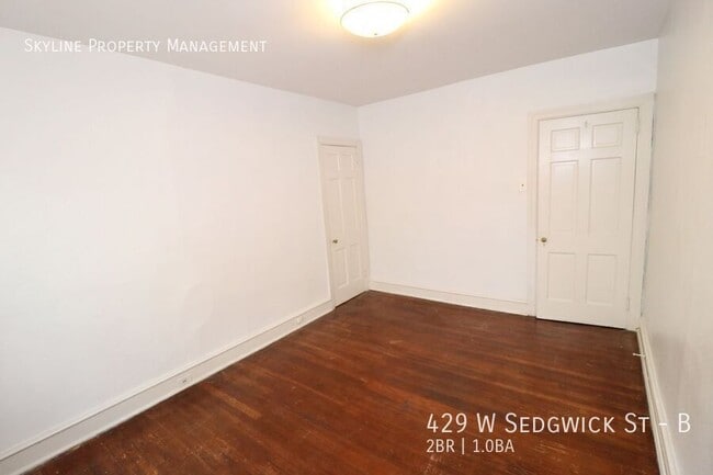 Photo - 429 W Sedgwick St Unit B