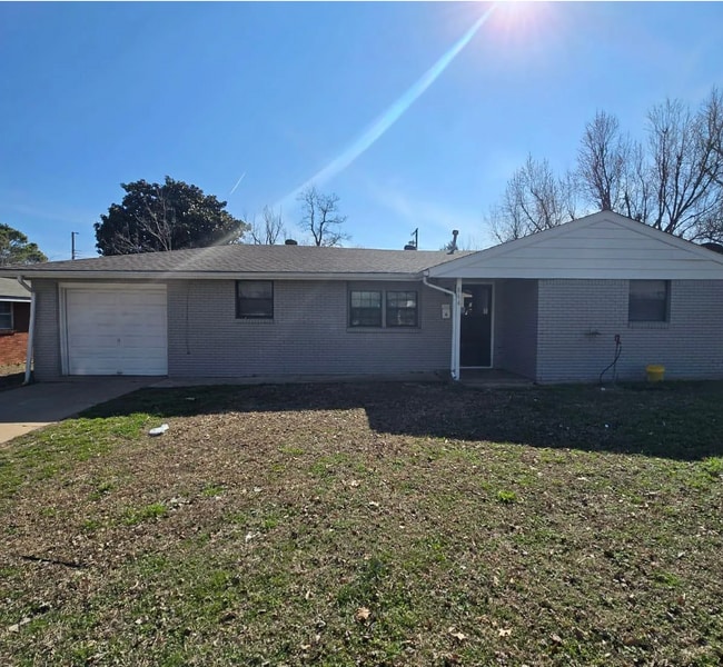 Building Photo - 864 E Steed Dr