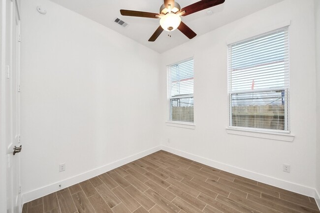 Photo - 25026 Midnight Willow Dr