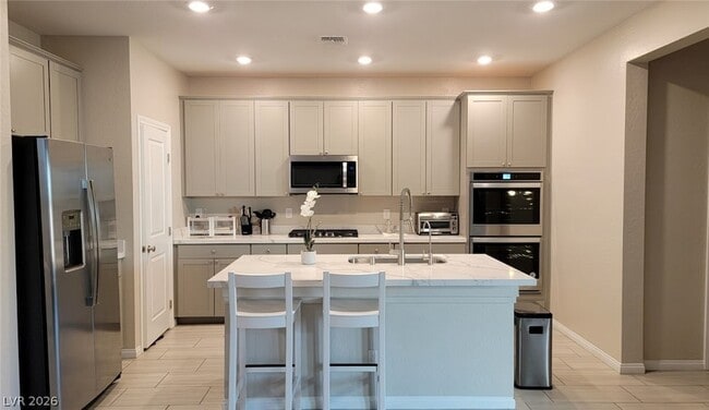 Photo - 10688 Silver Pond Ave