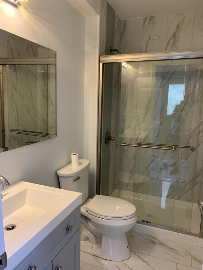 Photo - 4115 Fairhaven Ave