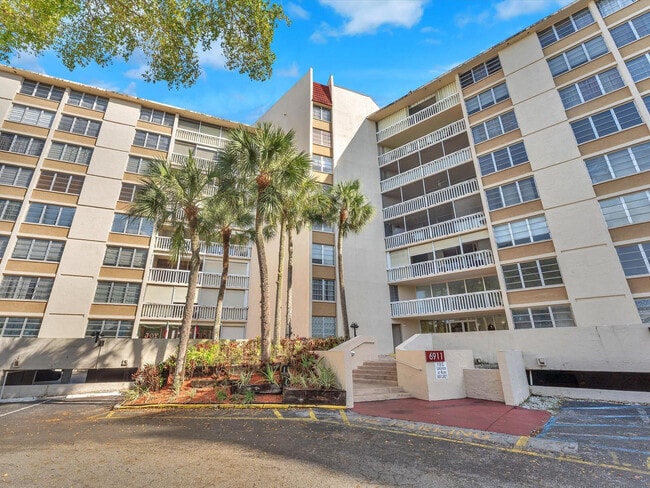 Photo - 6901 Environ Blvd Unit 4D