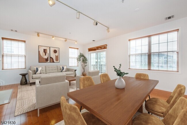 Photo - 177 Brittany Ct