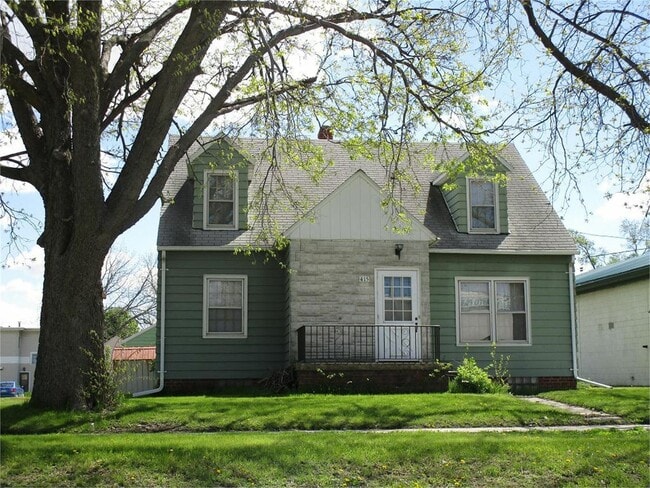 Building Photo - 415 La Porte Rd