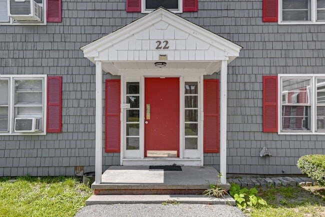 Photo - 22 SW Cutoff Unidad D