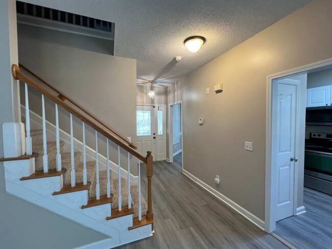 Photo - 7706 Astoria Pl