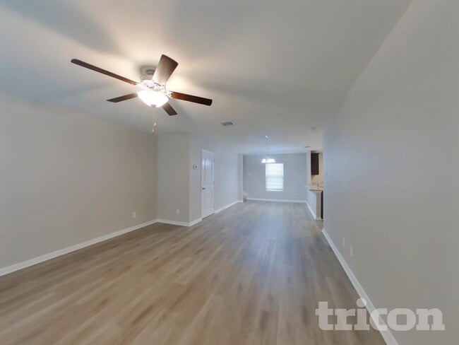 Photo - 11031 Chatham Ct