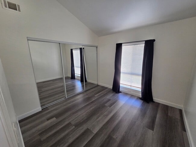 15301 Santa Gertrudes Ave Unit N101