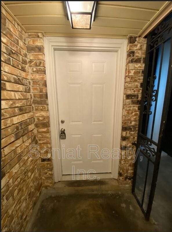 Photo - 7202 Salem Dr