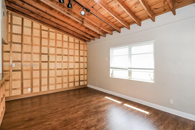 Photo - 1328 NW 3rd Ave