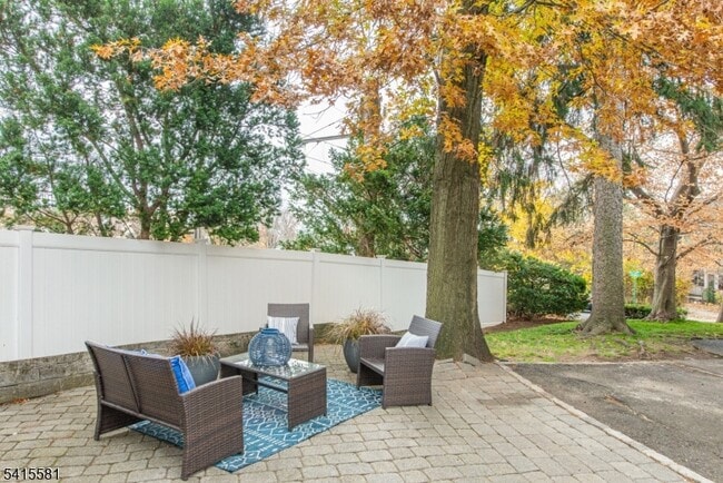 Photo - 61 Claremont Ave