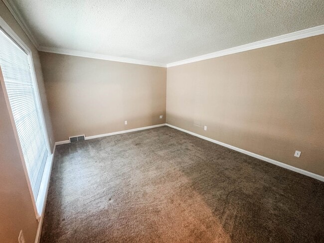 Photo - 1062 Fredericksburg Cove