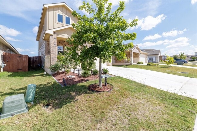 Photo - 132 Skycroft Cir